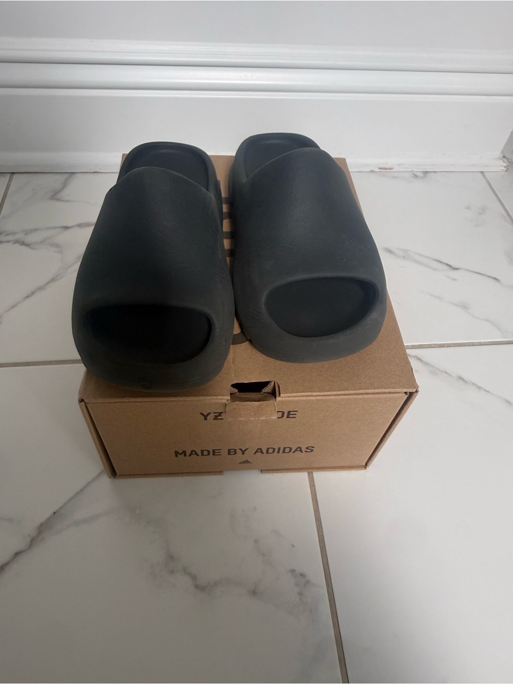 Yeezy youth Black Slip-On Foam Slides